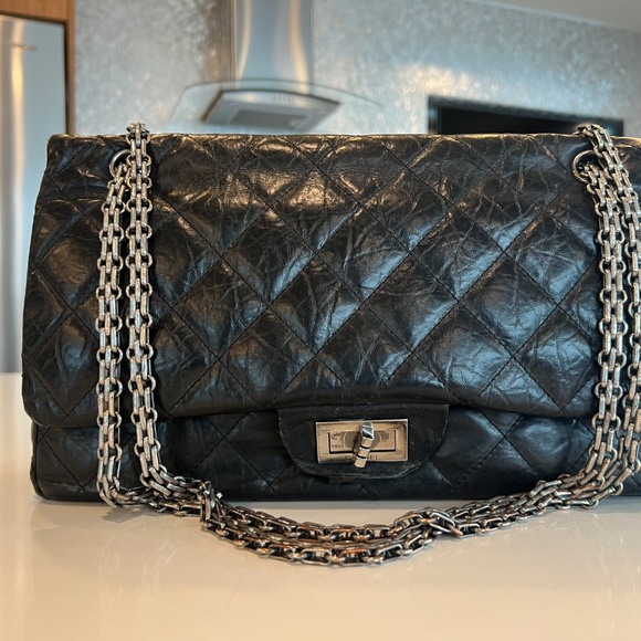 Chanel 2.55 Reissue 227 Double Flap in Calfskin leather - Picture 3 of 17